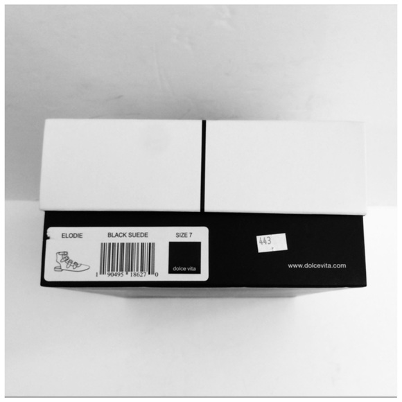 Dolce Vita Suede Flats - Picture 6 of 7